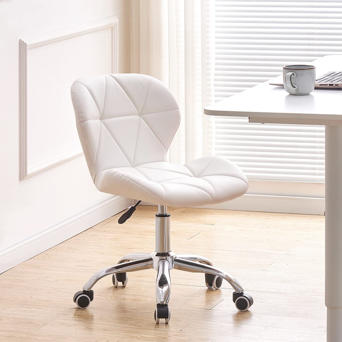 Jamiah Modern Desk Chairs Comfortable Study Chair Swivel Home Chair Height Adjustable PU Leather Desk Chair with Lift Chrome Legs for Home Bedrooms (White)